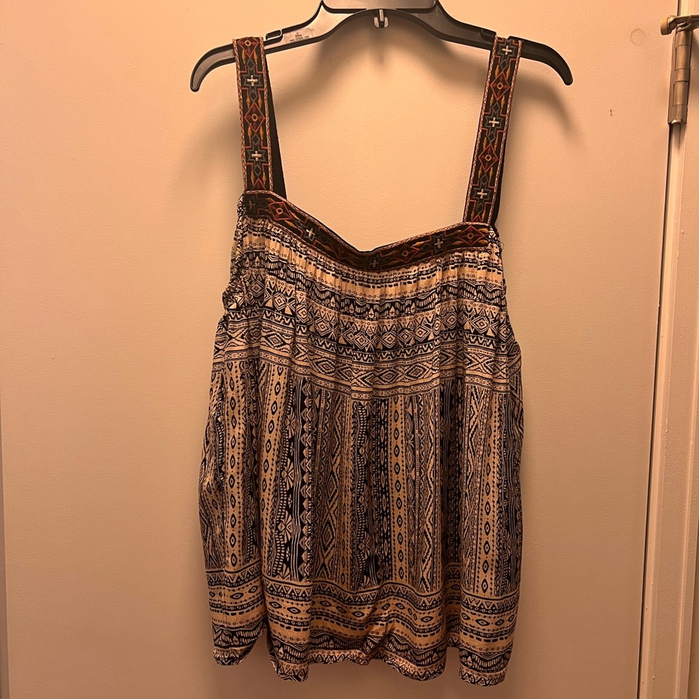 NWT Francesca’s Tank Top